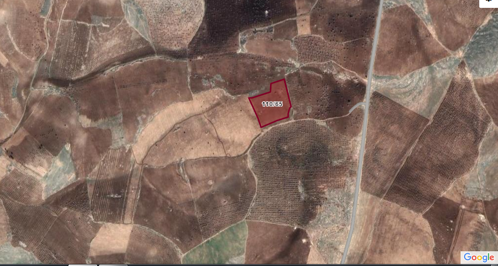 KARAKÖPRÜ YUKARIGÖBEKLİDE BAĞ 17.335 M2 300 TLM2