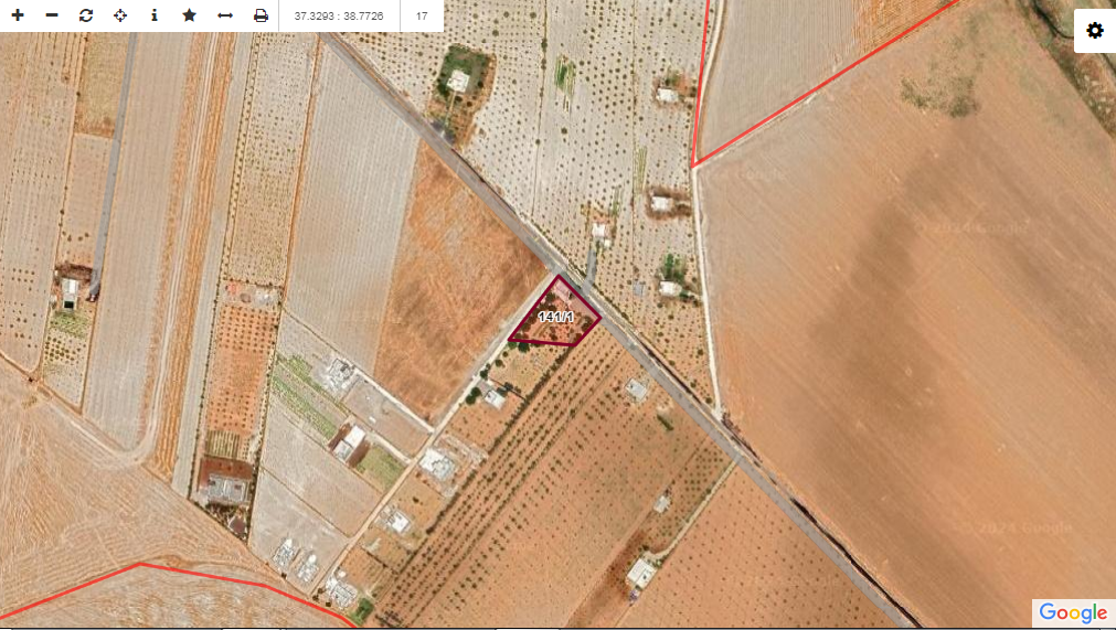 KARAKÖPRÜ AŞAĞIÇİFTLİKTE SATILIK TARLA 2.490 M2