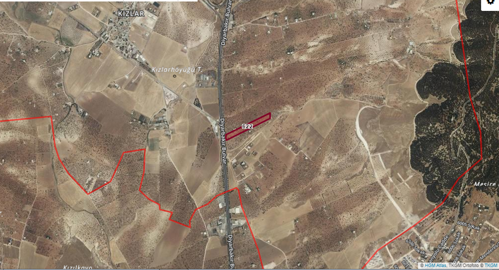 KARAKÖPRÜ KIZLARDA BAĞ 15.000 M2 7.000 TLM2
