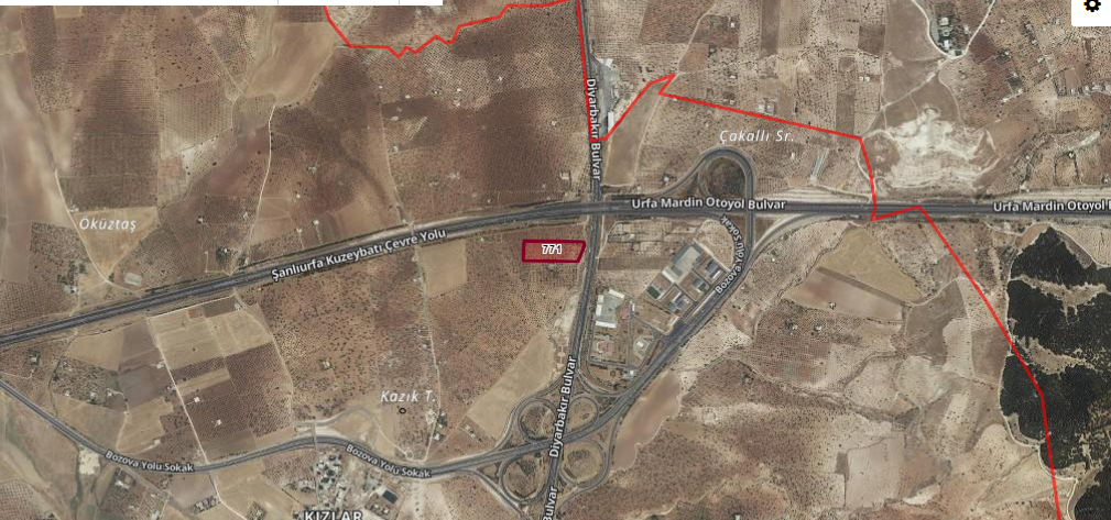 KARAKÖPRÜ KIZLARDA BAĞ 14.100 M2 5.000 TLM2