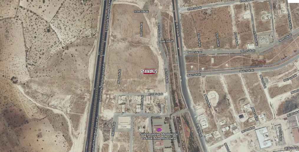 HALİLİYE SÜLEYMANİYEDE ARSA 422 M2 8.000 TLM2