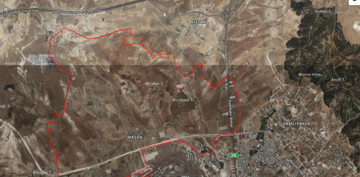 KARAKÖPRÜ MAŞUKTA TARLA 10.900 M2 2.500 TLM2