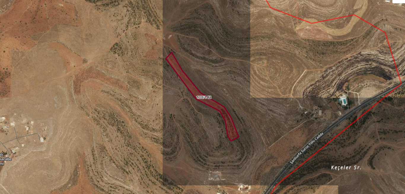 KARAKÖPRÜ KÜÇÜKALANLIDA TARLA 24.367 M2 1.500 TLM2