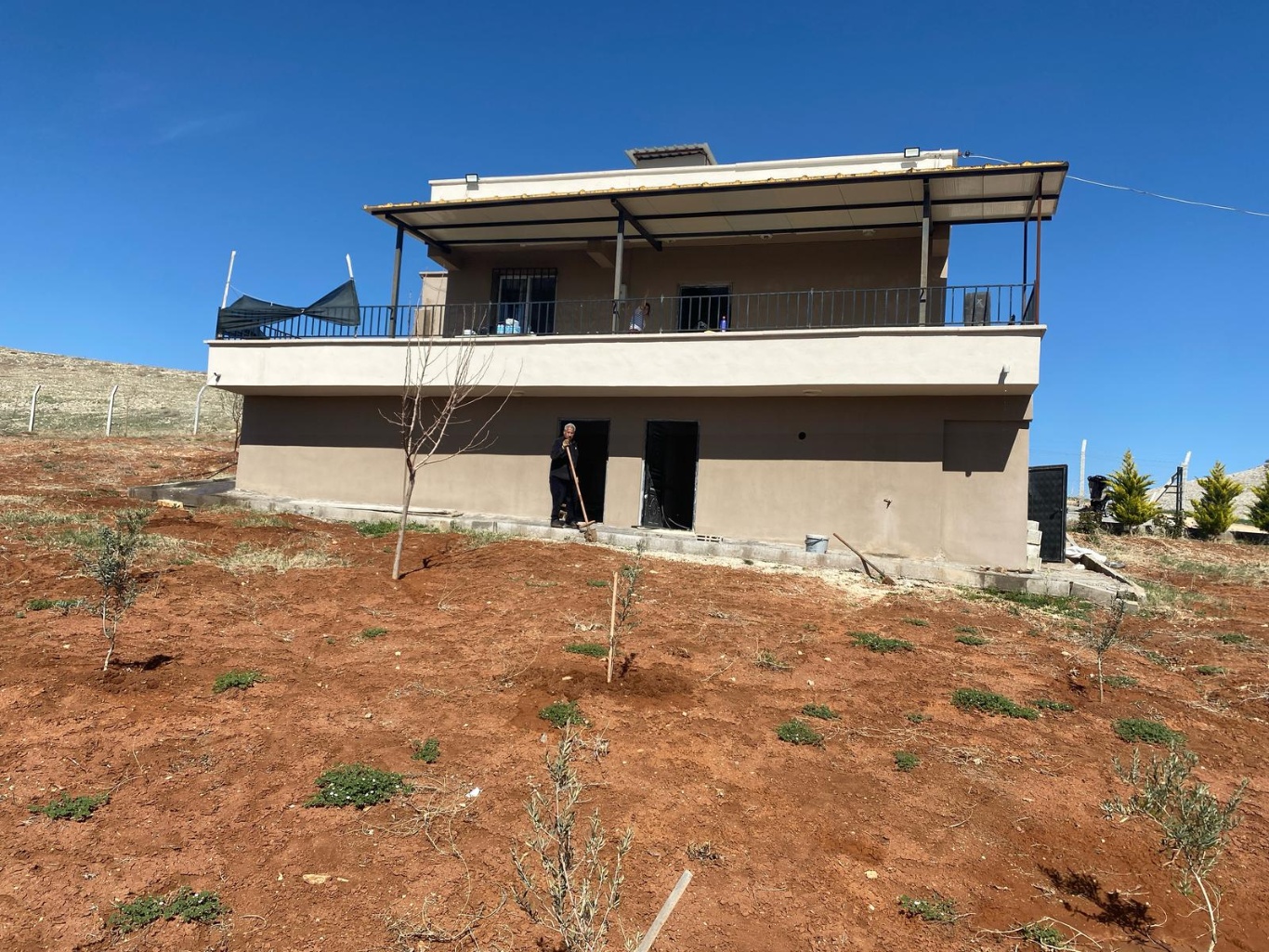 HALİLİYE GÜZELYURTTA ARSA 1.050 M2 TAMAMI 11.000.000 TL