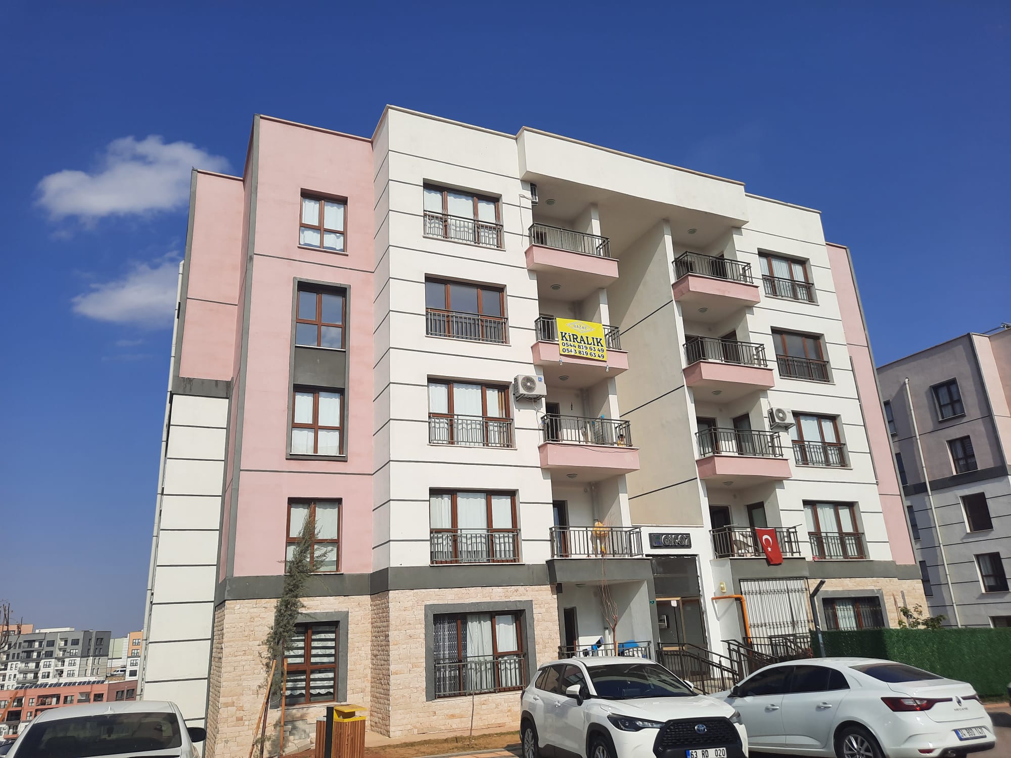 TOKİ BATIKENT 3. ETAPTA GK 07`DE 3. KAT 2+1 ODALI KİRALIK DAİRE 