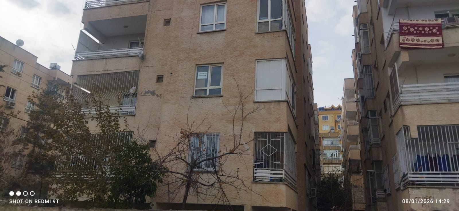 MEHMET AKİF ERSOY CAD.CEBECİ SİTESİNDE 3.KAT 3+1 ODALI SATILIK DAİRE 