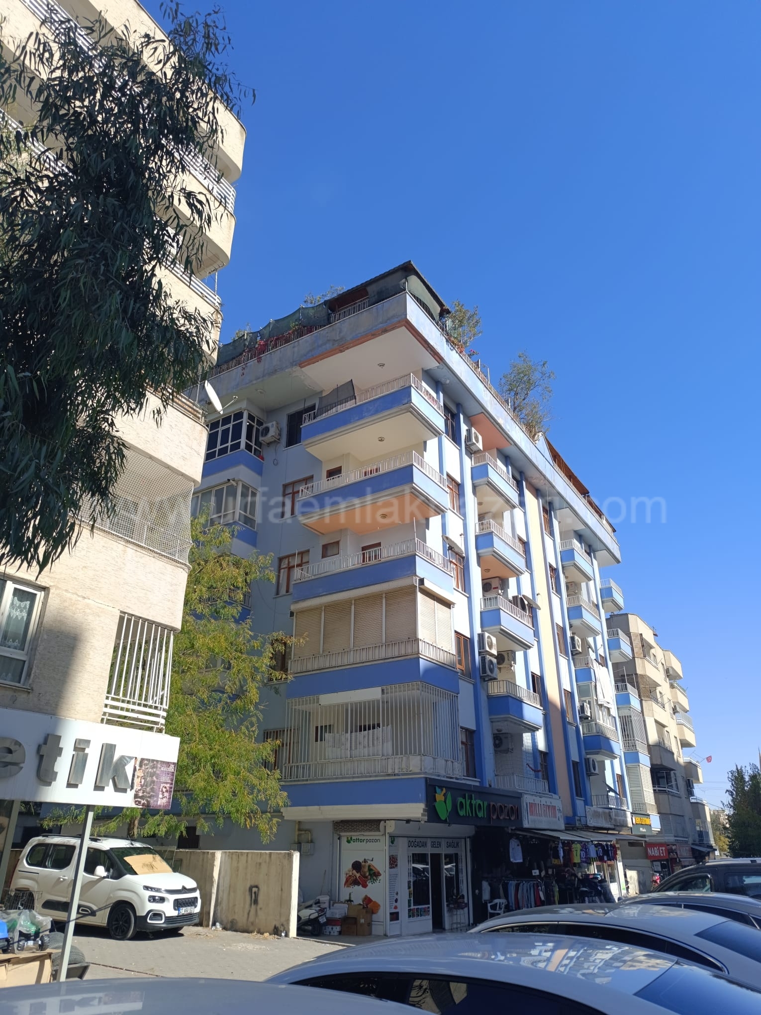 YENİŞEHİRDE KIZ ANADOLU İMAM HATİP LİSESİ YANINDA 6 ODALI DUBLEKS DAİRE 