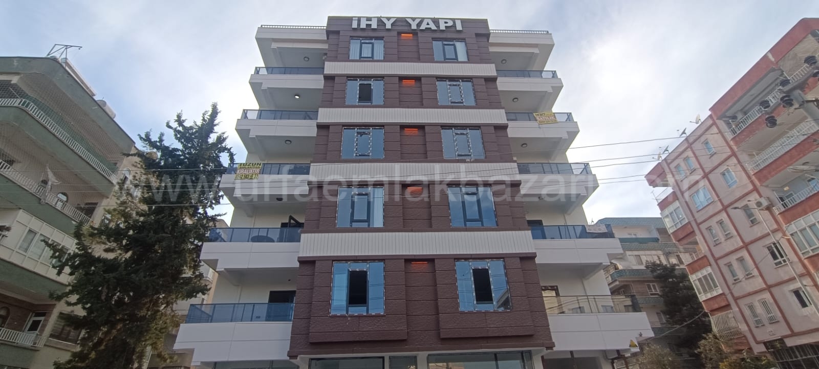 VEYSEL KARANİDE İCRA DAİRESİ YANINDA 2 ADET SATILIK 30M2 DÜKKAN 