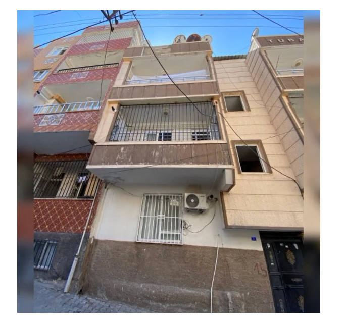 ŞEHİTLİK ÇAMLIK KARŞISI 2.KAT 2+1 ODALI SATILIK DAİRE 