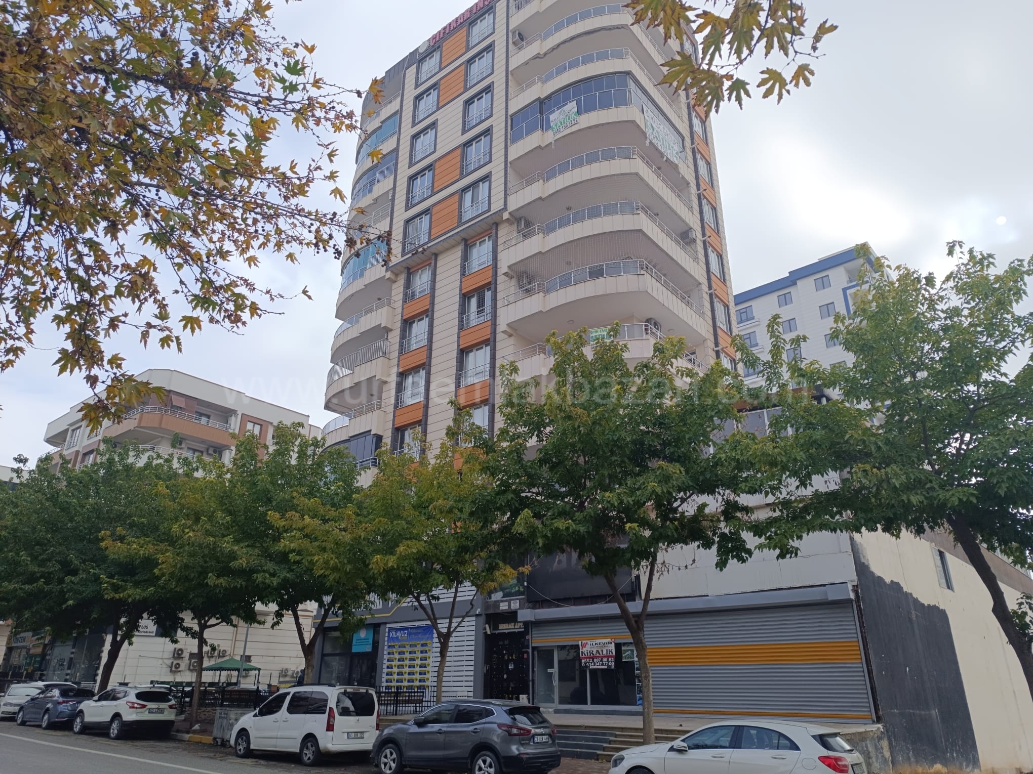 KARAKÖPRÜ ŞENEVLERDE DİYARBAKIR YOLUNA YAKIN 1. KAT 3+1 ODALI KİRALIK DAİRE 