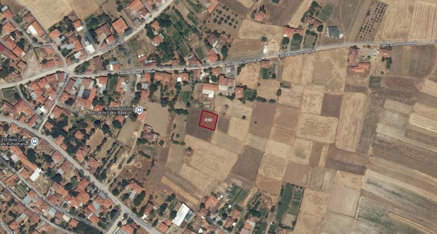 BURDUR YEŞİLOVA AKÇAKÖYDE SATILIK 604M2 ARSA 