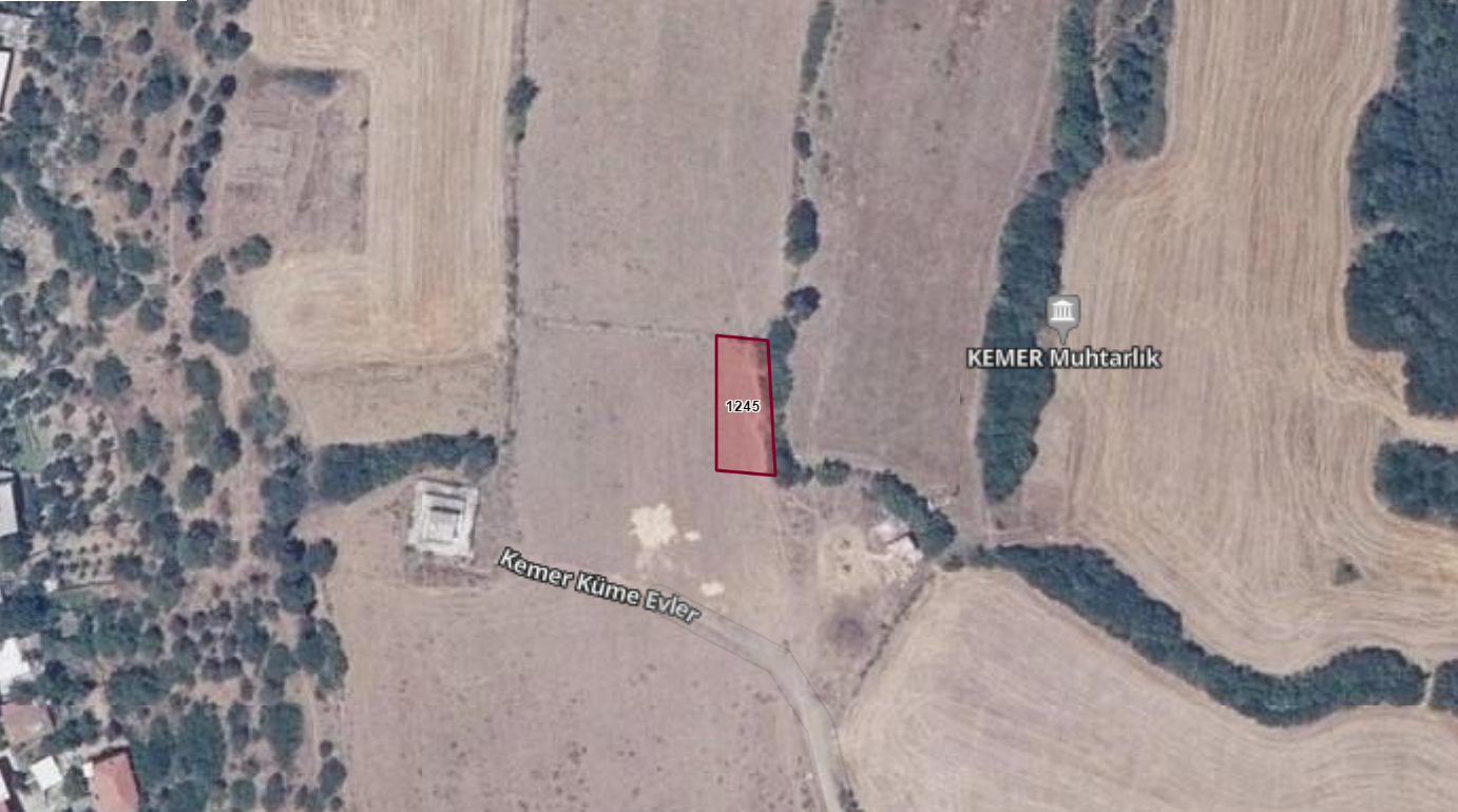 ÇANAKKALE BİGA KEMER KÖYÜNDE 336M2 SATILIK ARSA 