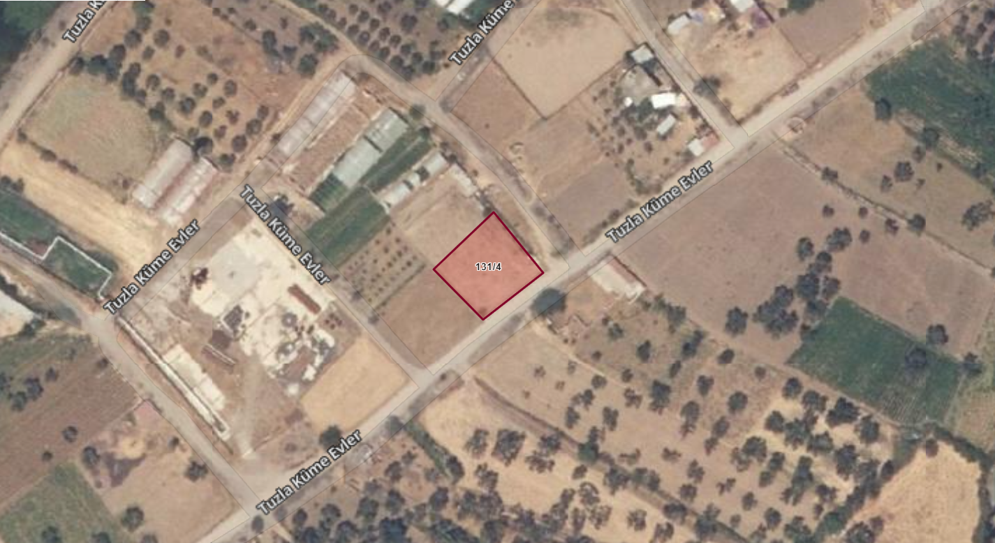 ÇANAKKALE AYVACIK TUZLA KÖYÜNDE 648M2 ARSA 