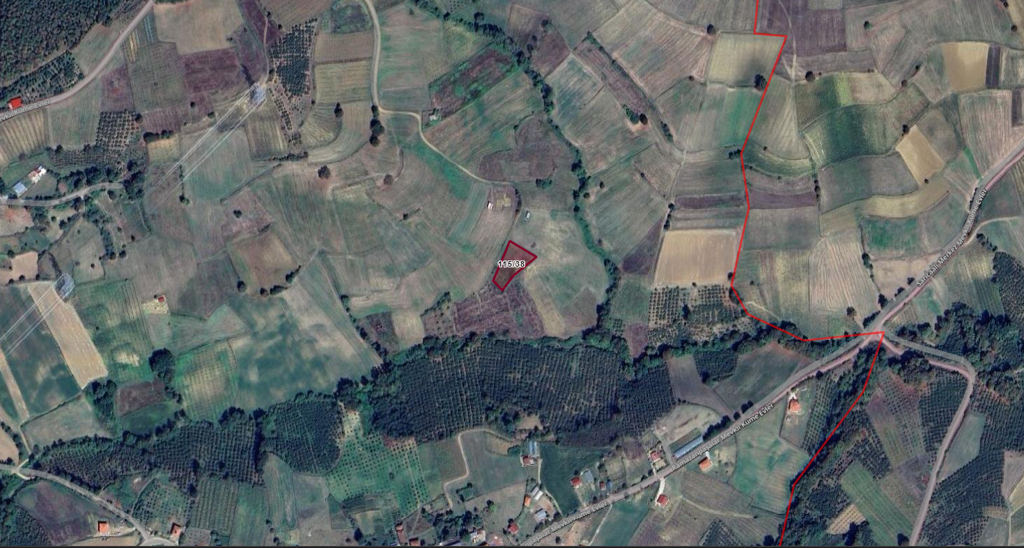 KOCAELİ KANDIRA SARIAHMETLERDE 1.577M2 SUSUZ TARLA 